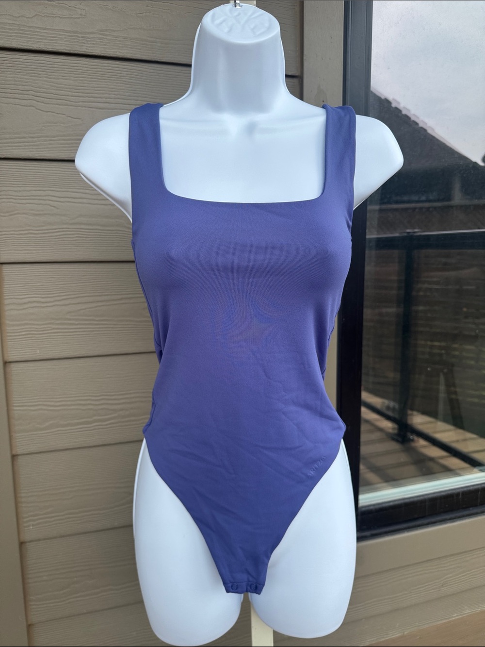 Aritzia Lavender Square-Neck Contour